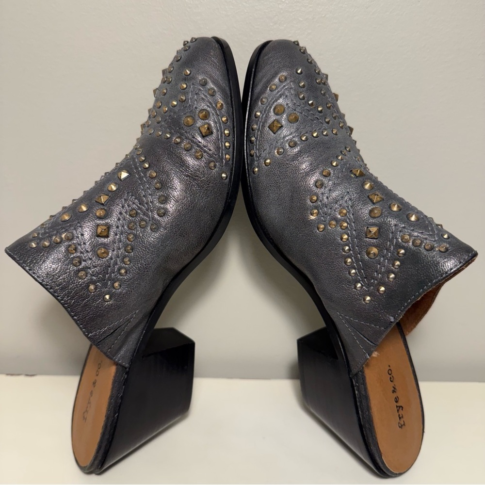 Frye & Co. Phoenix Leather Studded Heeled Mule Womens Size 9.5 Gold Grunge West - Picture 7 of 9